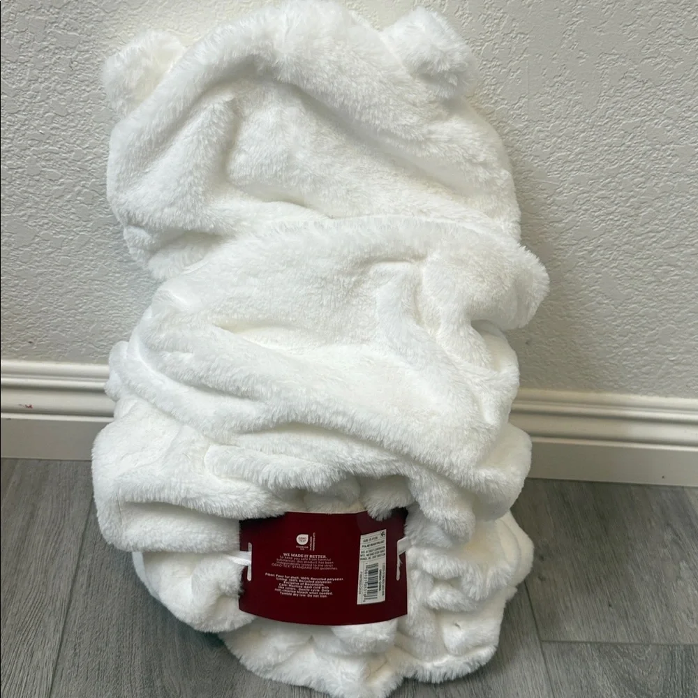 Polar Bear Hooded Blanket, Plush Polar Bear Blanket, Soft Christmas Blanket